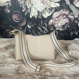 Rothy’s The Casual Crossbody in Parchment